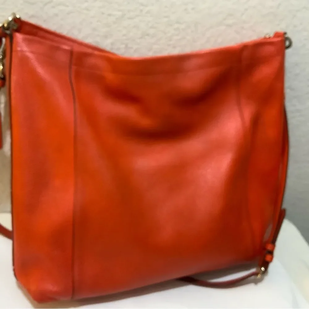 COACH Light Coral Leather  Hobo Bag Adjustable Strap Crossbody Front Zip Pockets